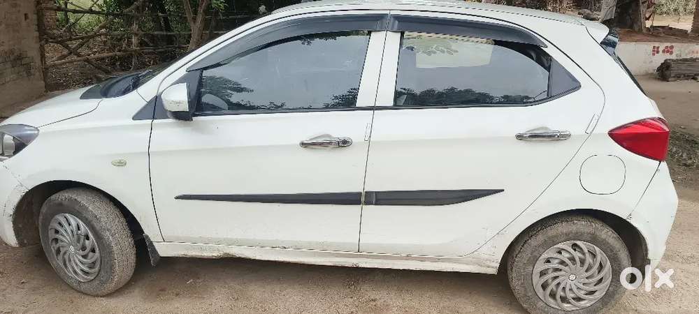 Tata Tiago Xm 2017 Year Car