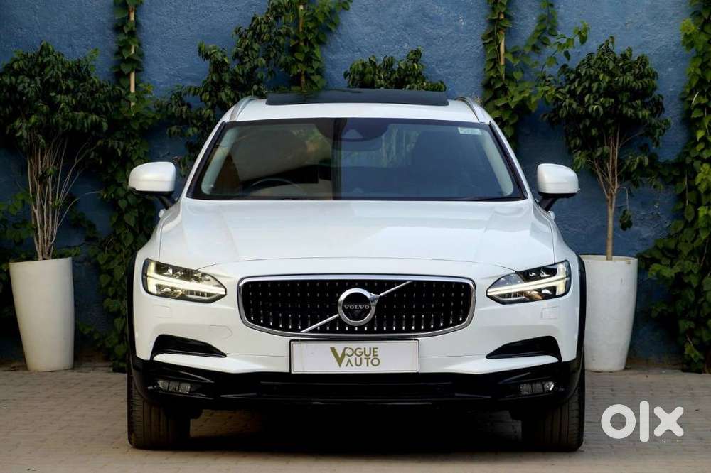 Volvo V 90 Cross Country D5, 2019, Diesel
