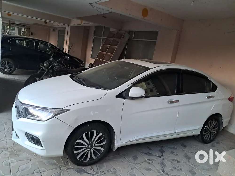 Top Model Honda City Automatic 2017