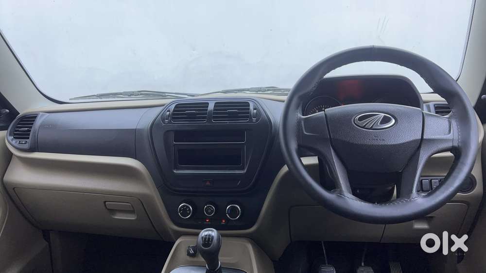Mahindra Tuv 300 T4 Plus, 2018, Diesel