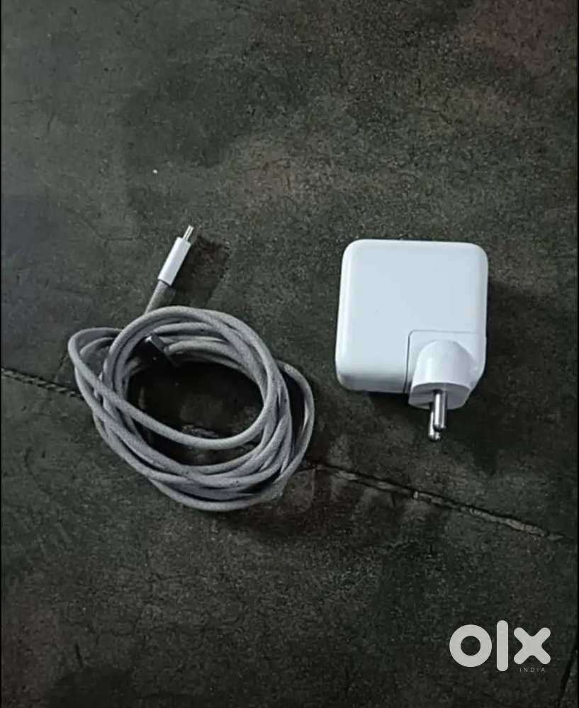 MacBook Air 30 watt power adaptor with charging cable for sale