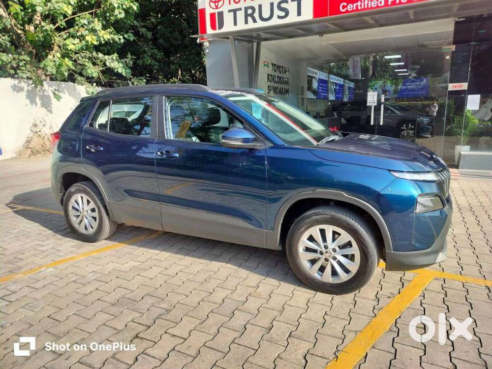 Skoda Kylaq Signature, 2025