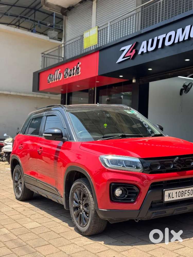 2021 Maruti Suzuki Brezza Zxi Plus Dual Tone (petrol Manual) | Top End