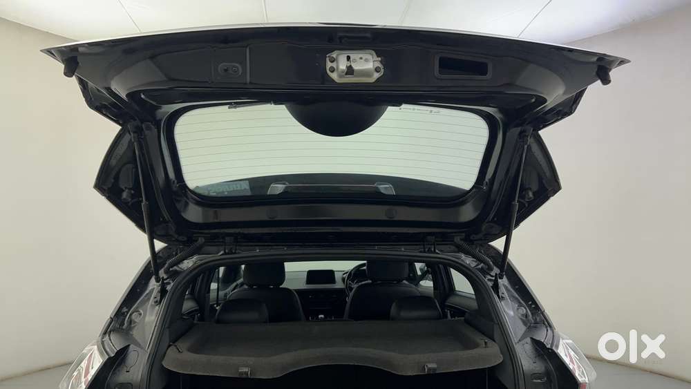 Tata Nexon 1.5 Revotorq Xz Plus (o) Dark Edition, 2022, Diesel