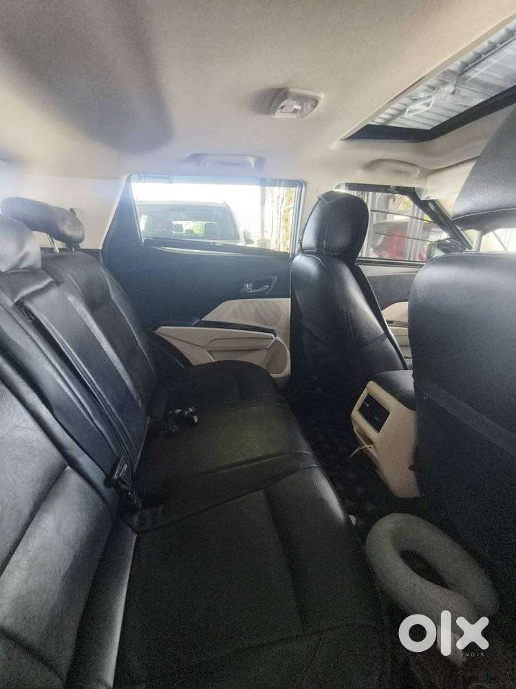 Mahindra Xuv 3xo Ax5 Ds Mt, 2024, Diesel
