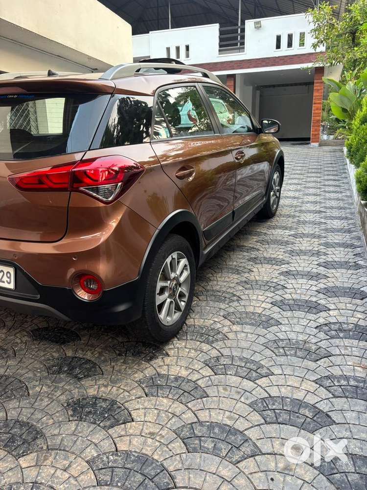 Hyundai I20 Active 2015 Petrol Only 69000km Driven