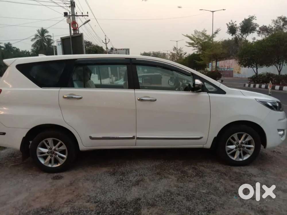Toyota Innova Crysta 2020 Diesel 168000 Km Driven