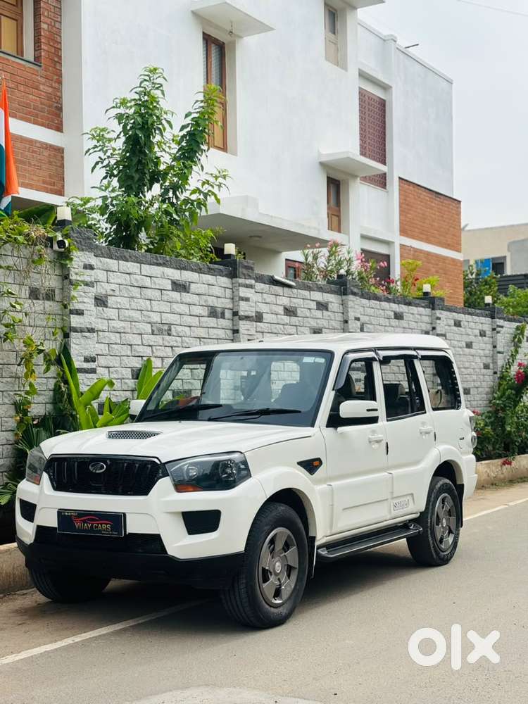Mahindra Scorpio S4, 2014, Diesel