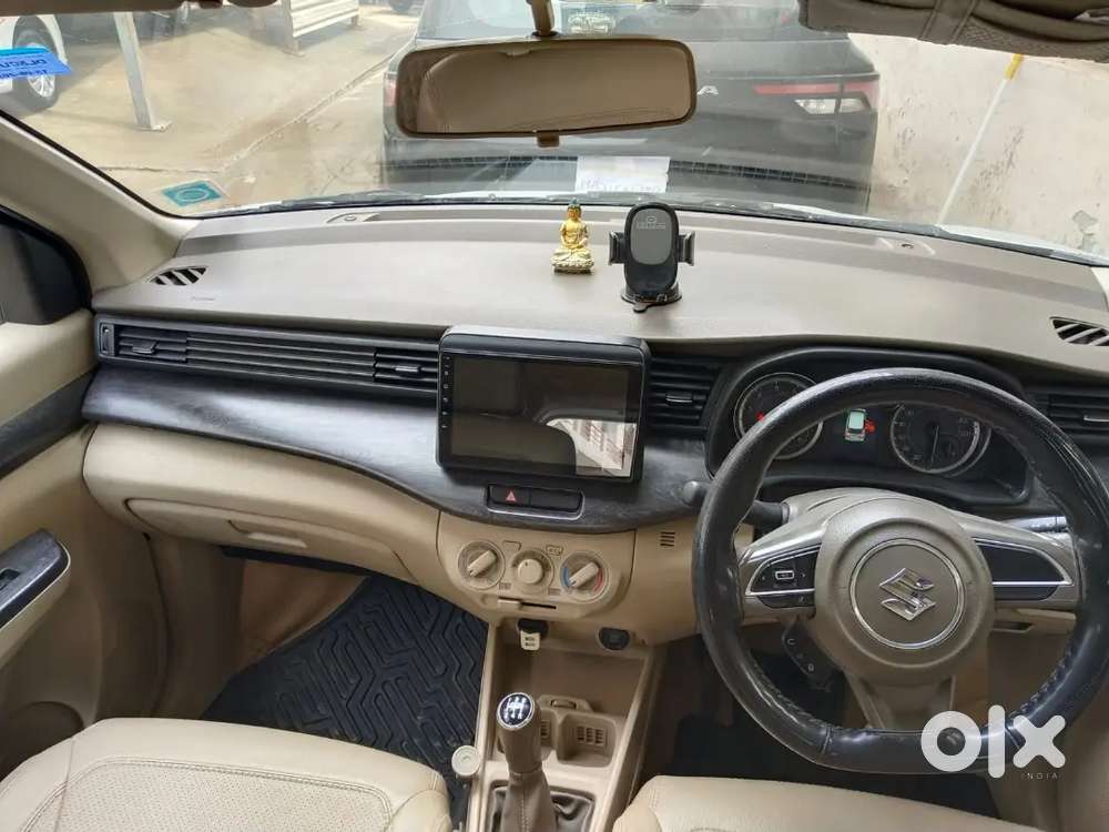 Maruti Suzuki Ertiga Vxi 2022 Cng