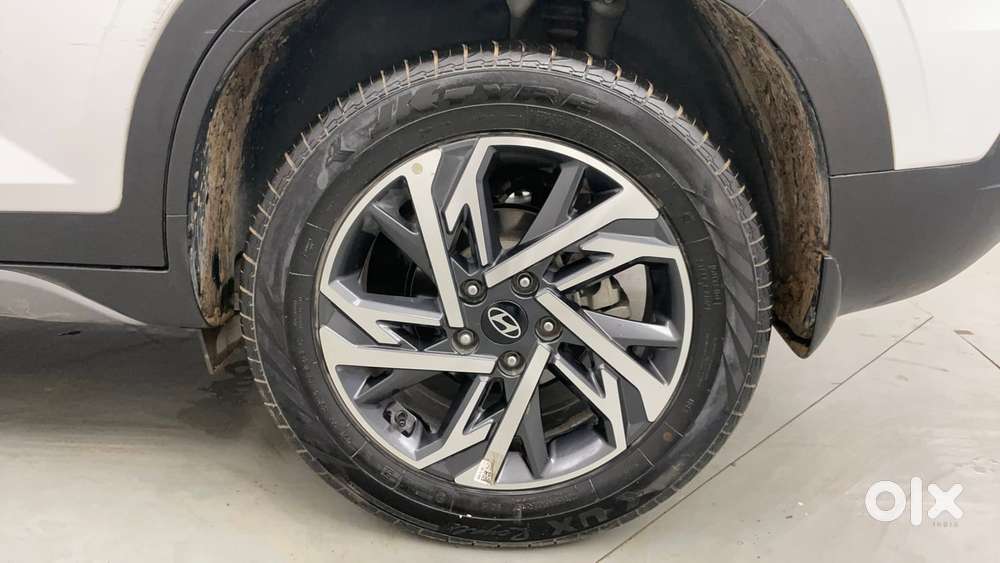 Hyundai Creta 1.5 Sx (o) Ivt Petrol, 2025, Petrol