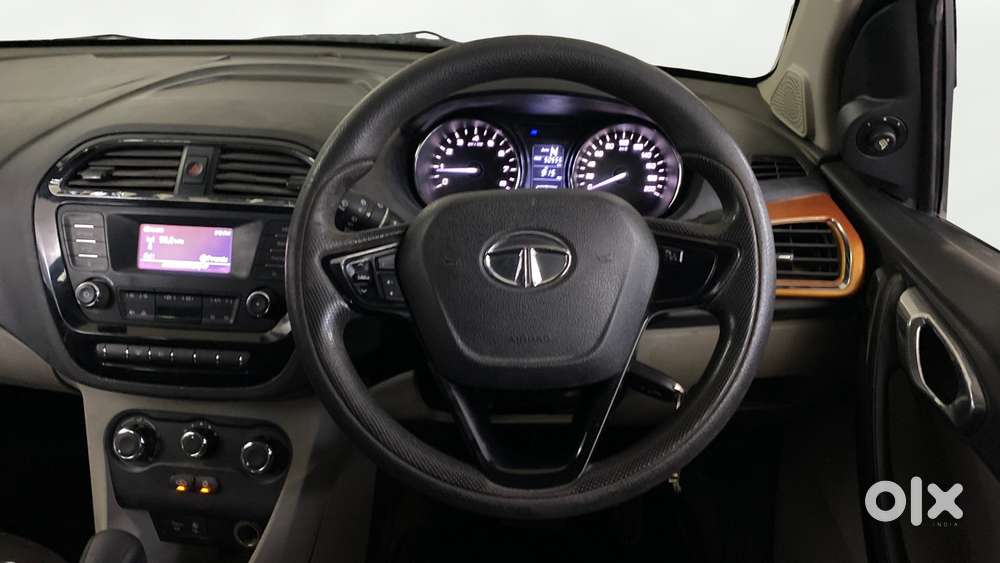 Tata Tiago 1.2 Revotron Xza, 2018, Petrol