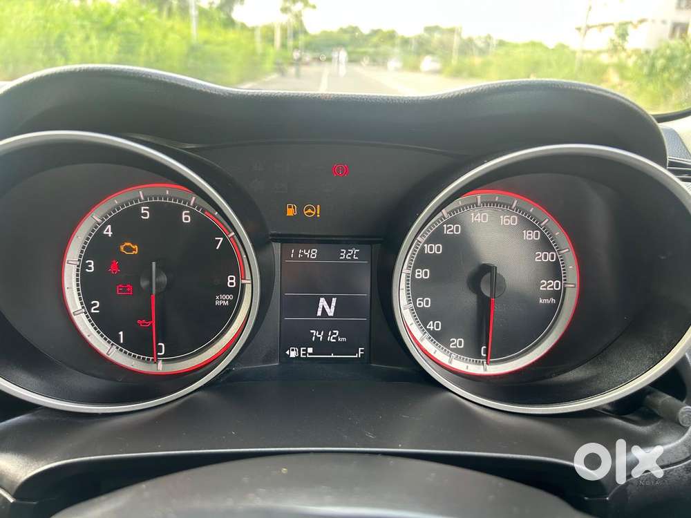 Maruti Suzuki Swift Vxi Ags, 2023, Petrol