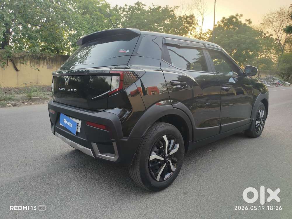 Mahindra Xuv 3xo Mx3, 2024, Petrol