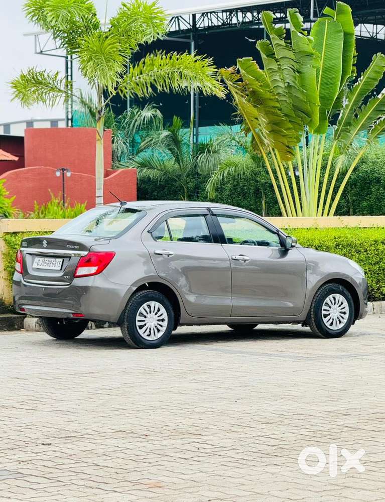 Maruti Suzuki Swift Dzire Vxi(o) At, 2017, Petrol