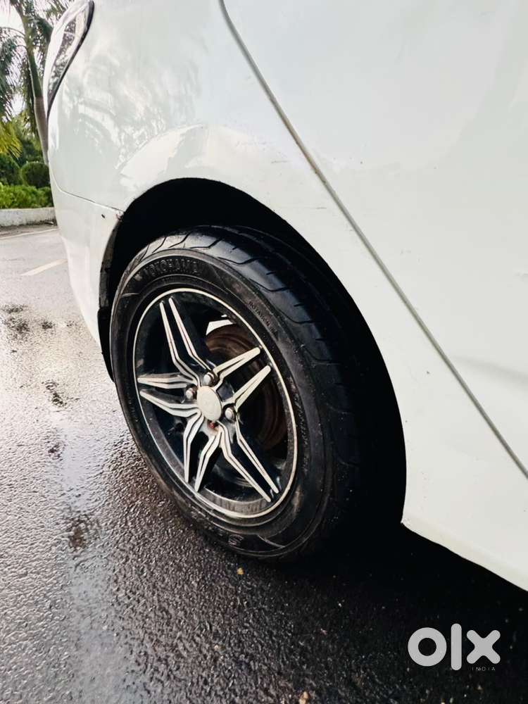 Hyundai Verna Crdi 2012 Model