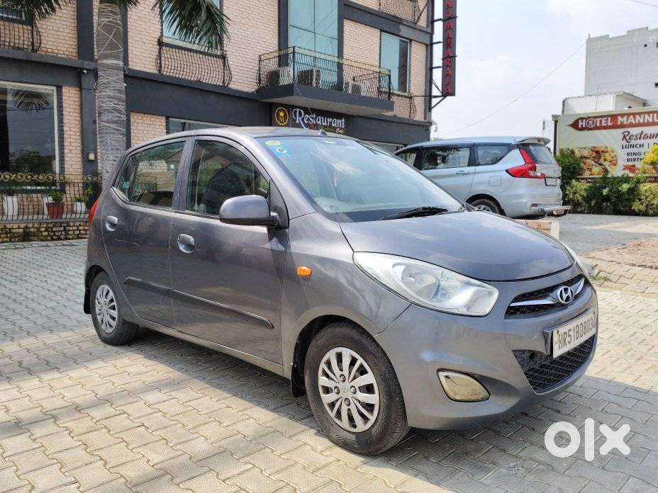 Hyundai I10 Sportz 1.1 Irde2, 2015, Cng & Hybrids