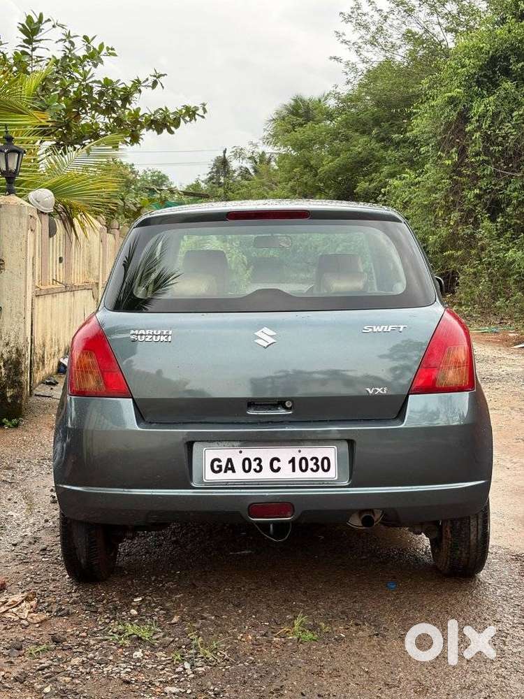 Maruti Suzuki Swift Vxi + Manual, 2006, Petrol