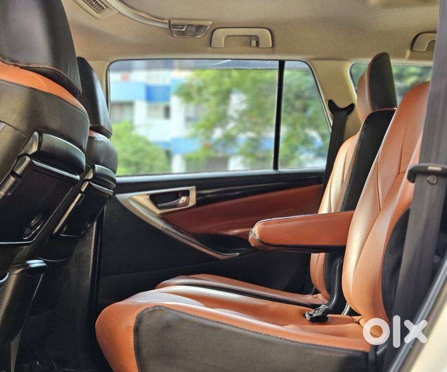 Toyota Innova Crysta 2.4 Vx Mt, 2019, Diesel
