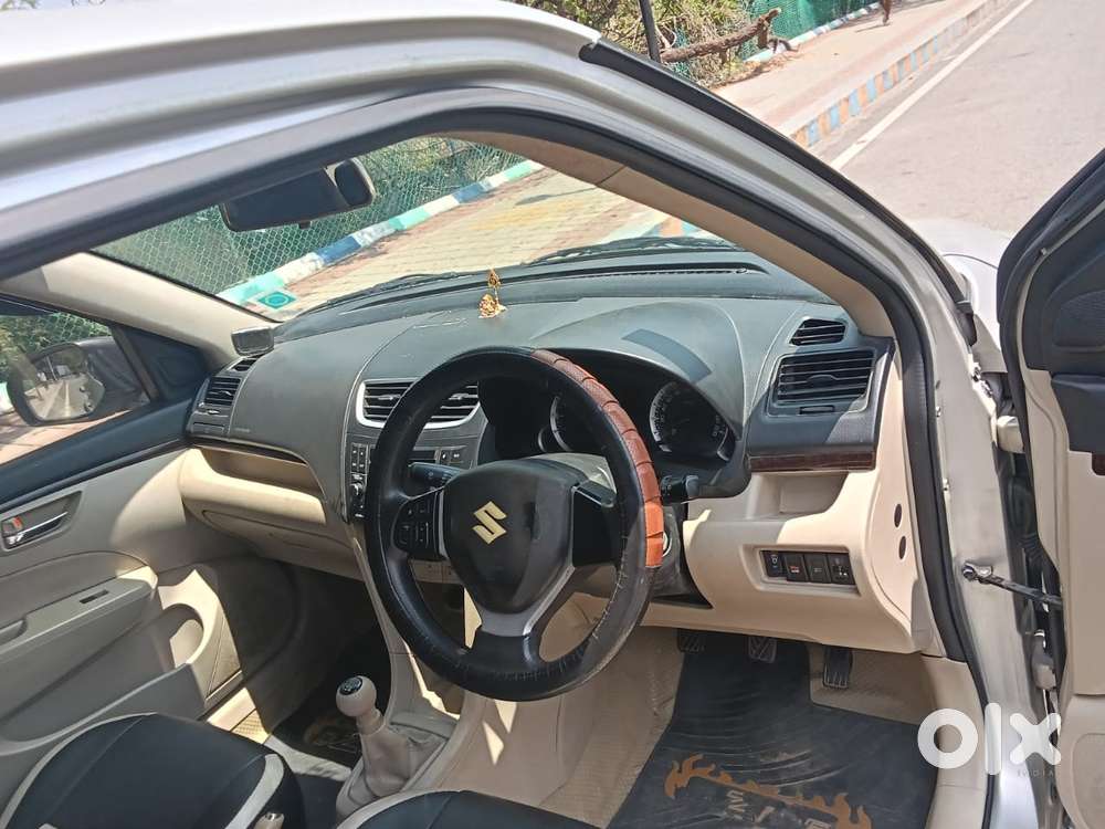 Maruti Suzuki Swift Dzire 1.3 Zxi, 2012, Petrol