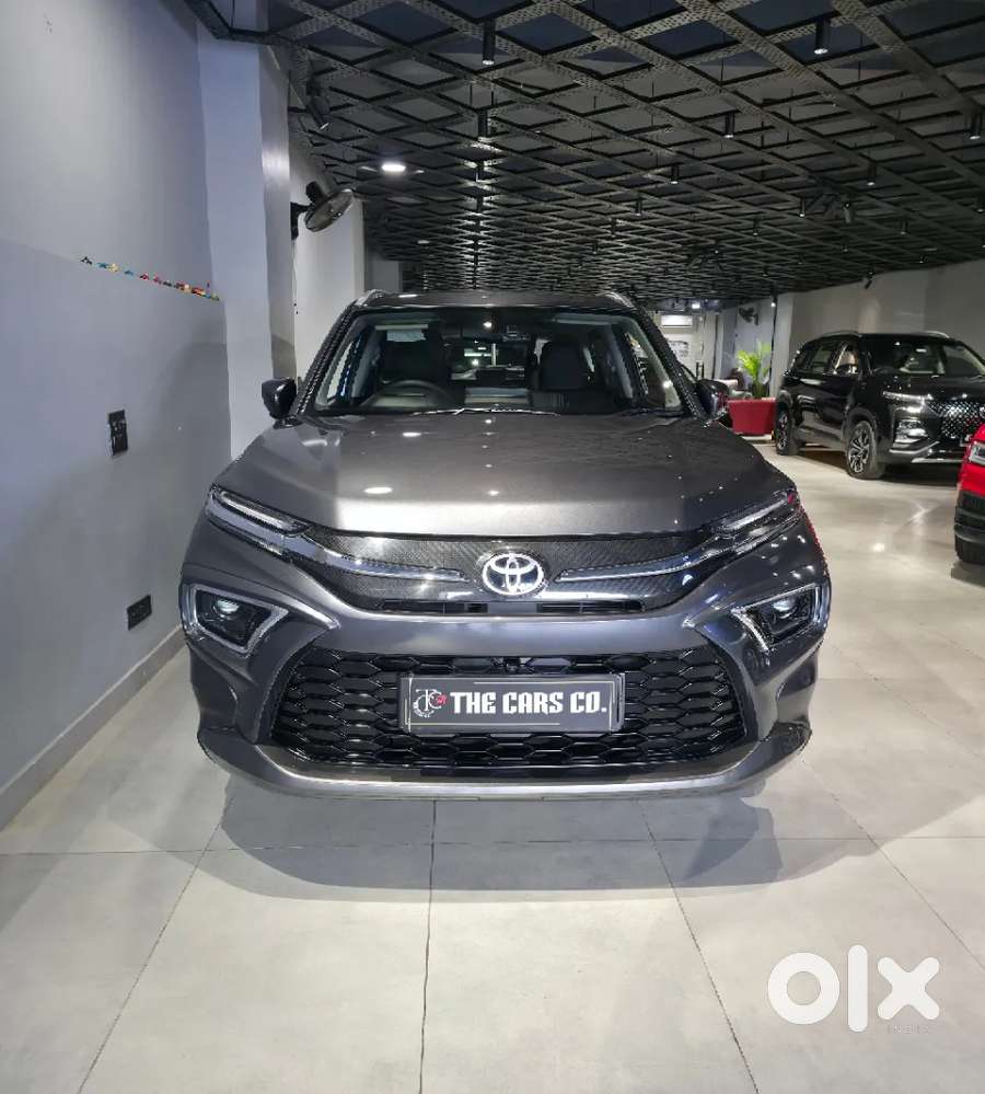 Toyota Urban Cruiser Hyryder, 2025, Petrol