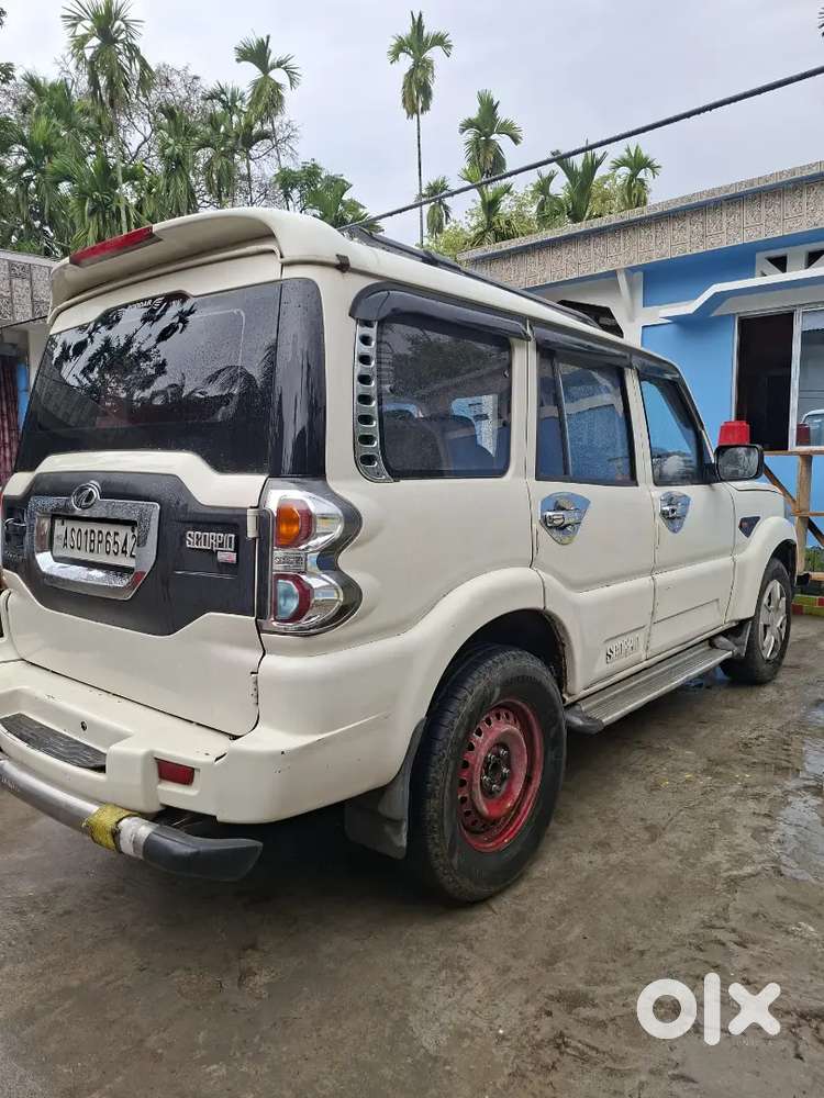 Mahindra Scorpio Classic 2015 Diesel 230000 Km Driven
