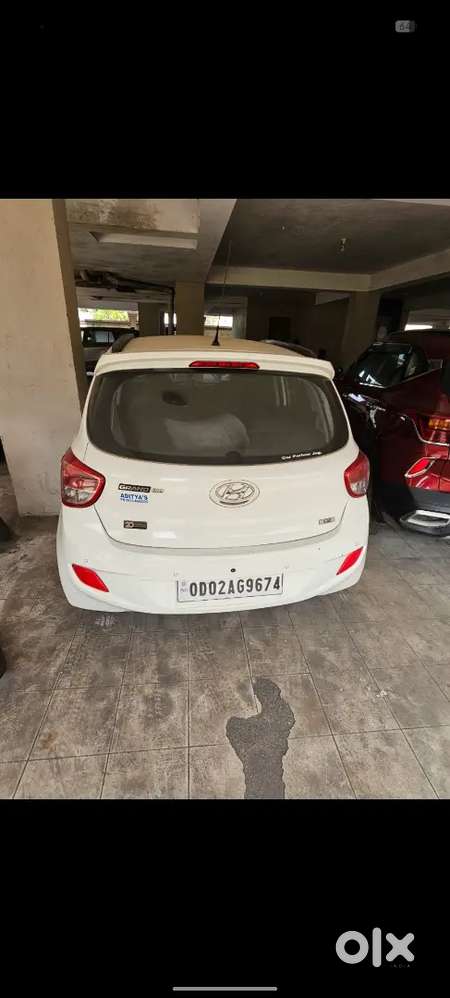 Rs3,10000 Grand I10 Sports Special Edition Petrol