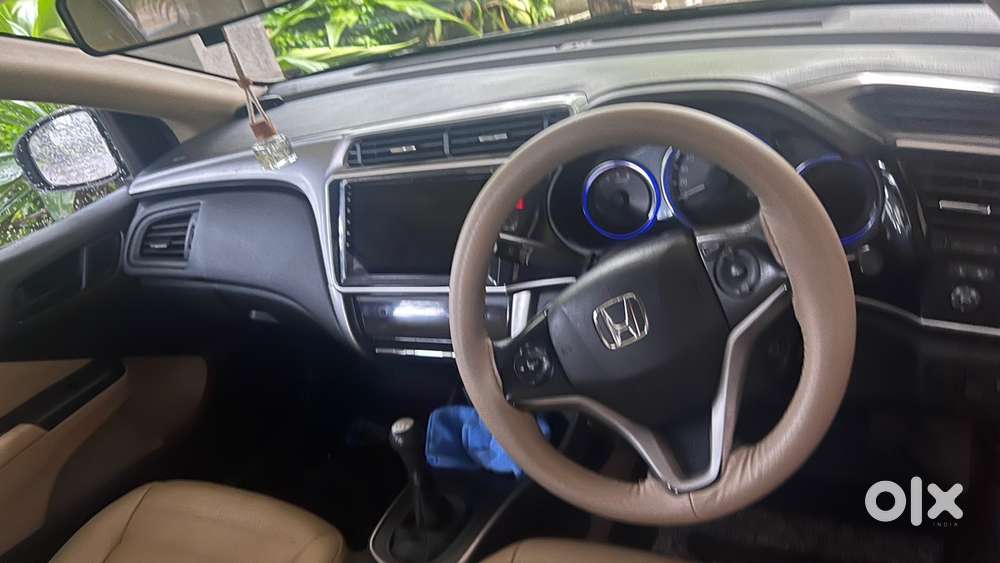 Honda City Diesel 2015 Showroom Service