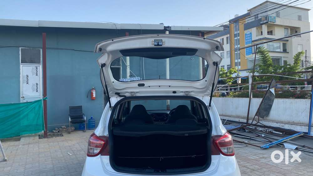 Hyundai Grand I10 Sportz 1.2 Kappa Vtvt, 2014, Petrol