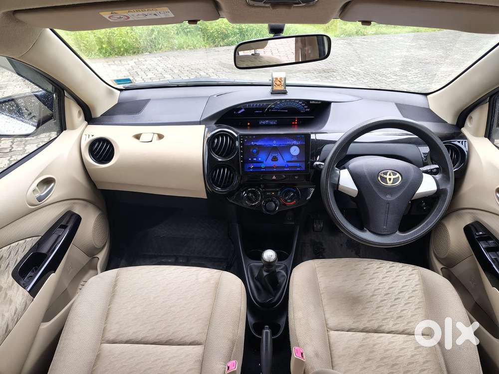 Toyota Etios Liva 1.2 V, 2018, Petrol