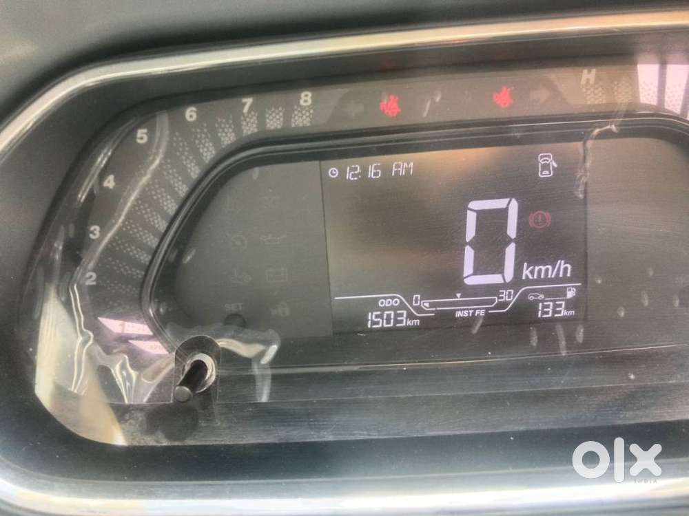 Tata Tiago, 2025, Petrol