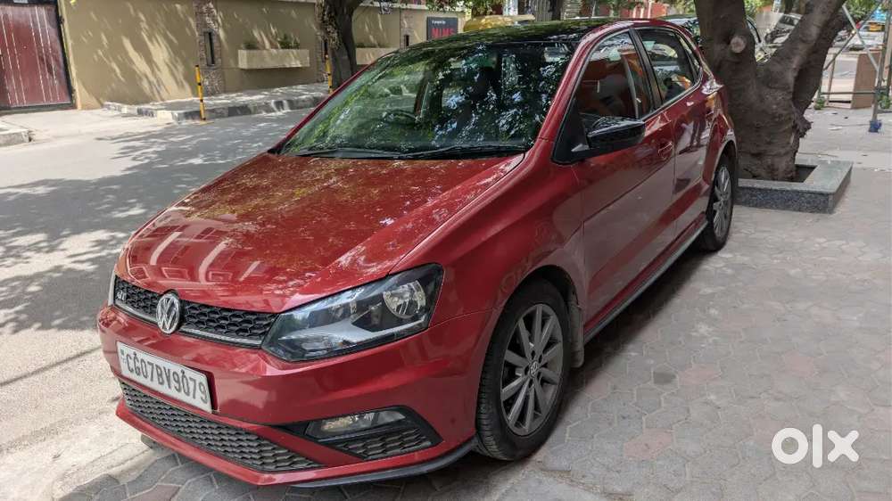 Volkswagen Polo Gt 1.2 Tsi Sunset Red, Black Roof.