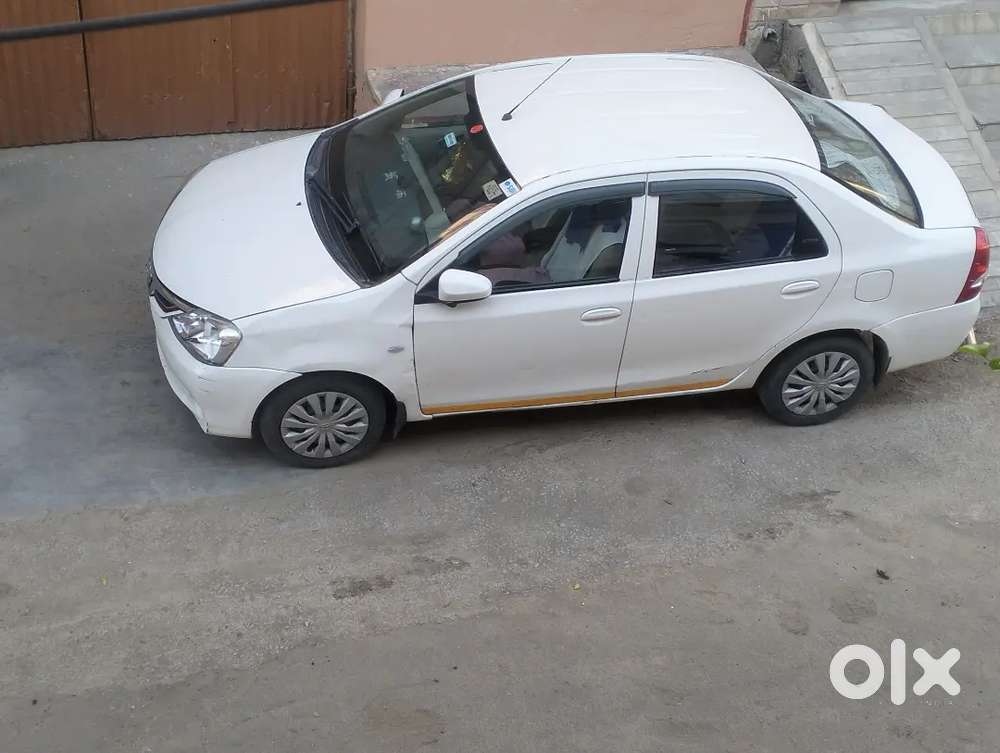 Toyota Etios 2015 Diesel 300000 Km Driven