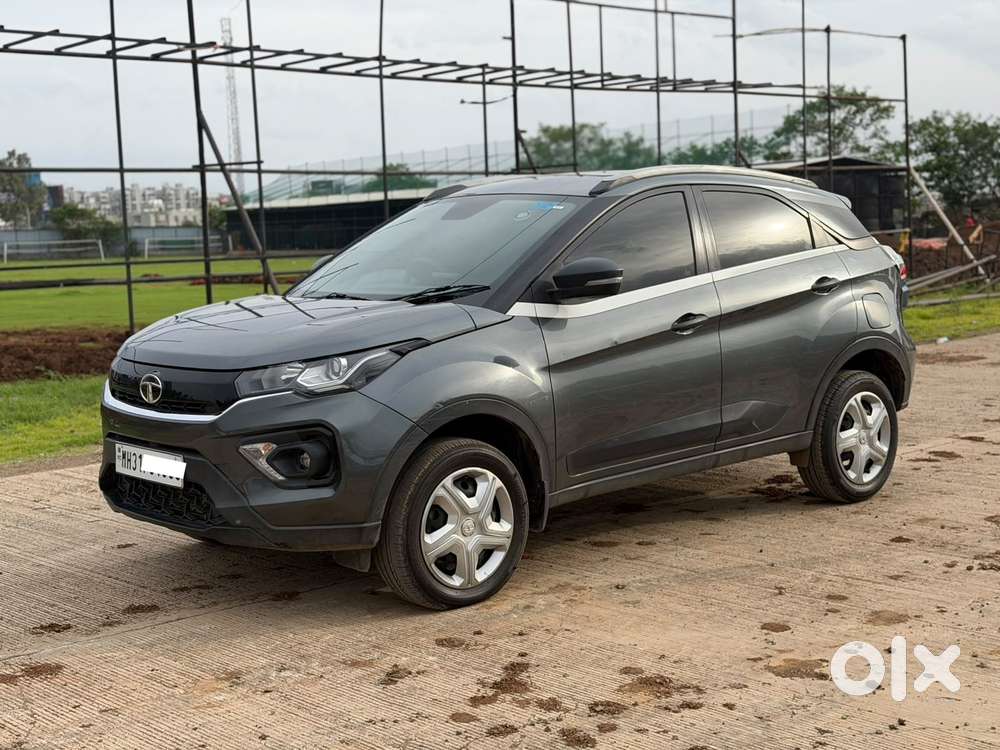 Tata Nexon, 2022, Petrol