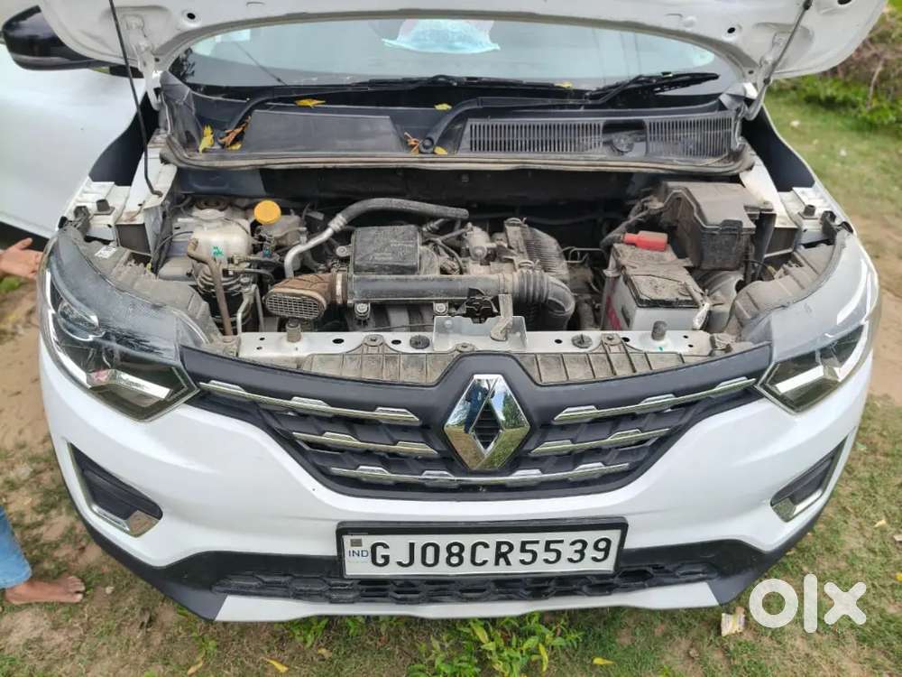Renault Triber Rxz 2023 मॉडल