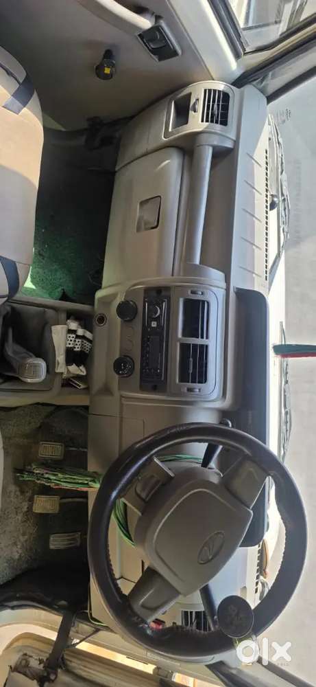 Mahindra Bolero 2012