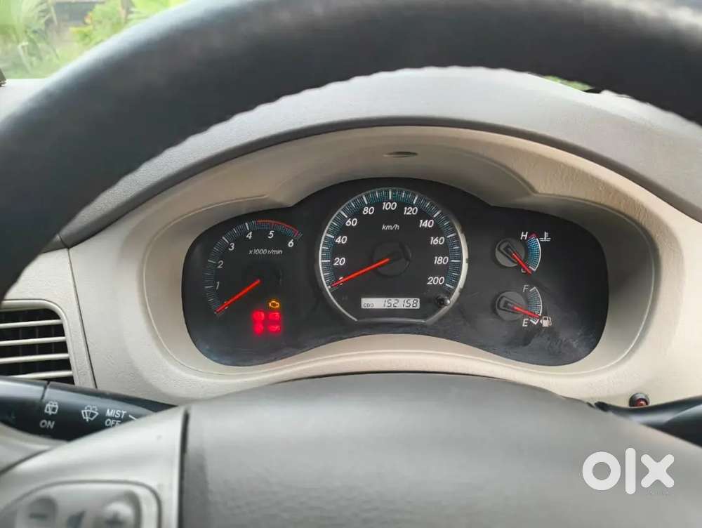 Innova Turbo Diesel 2.5v Original Kerala  Well Maintained Family Car.