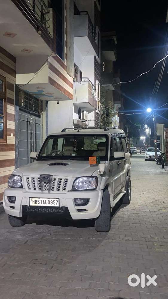 Mahindra Scorpio 2013 Diesel 160000 Km Driven