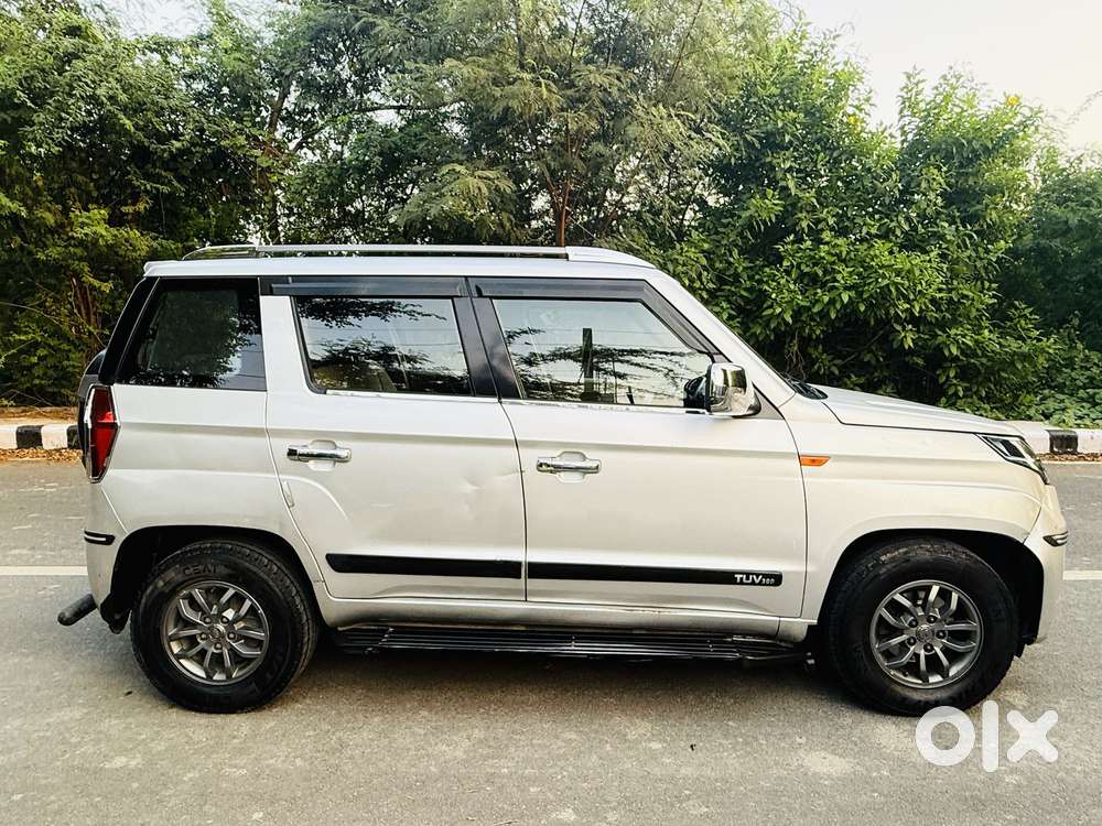 Mahindra Tuv 300 T10 Opt, 2019, Diesel
