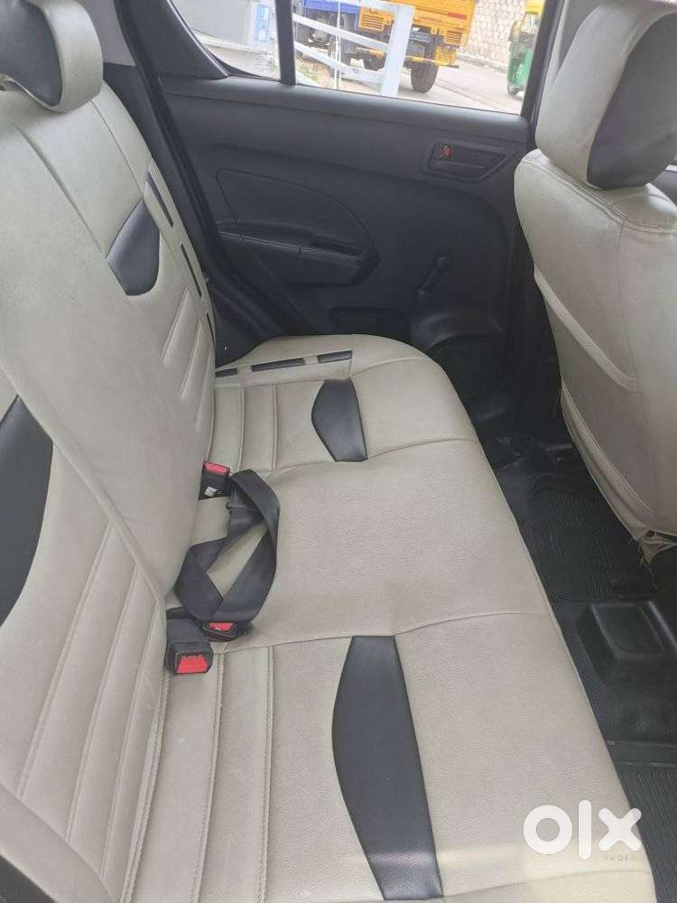 Maruti Suzuki Swift Lxi Option, 2017, Petrol
