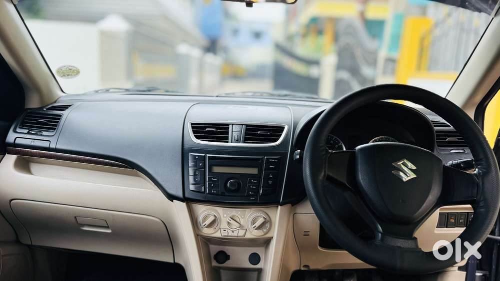 Maruti Suzuki Swift Dzire 1.2 Vxi Bsiv, 2014, Petrol
