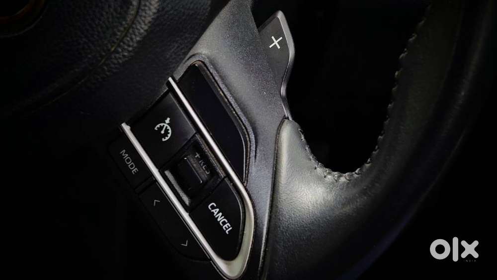 Toyota Innova Hycross 2.0 Zx (o) Hybrid 7 Str, 2024, Petrol