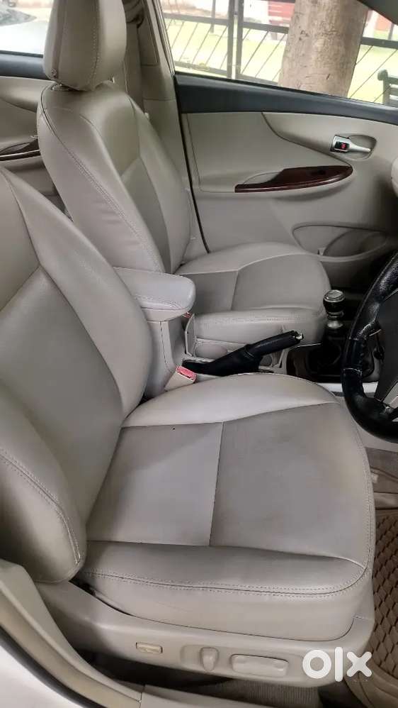 Toyota Corolla Altis