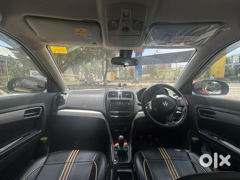 Maruti Suzuki Brezza Zdi+ Dual Tone, 2016, Diesel