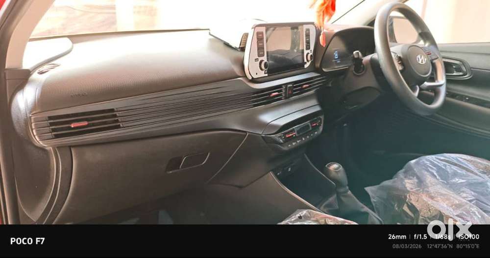 I20 Sportz In Very Light Used Condition And Proper Service History