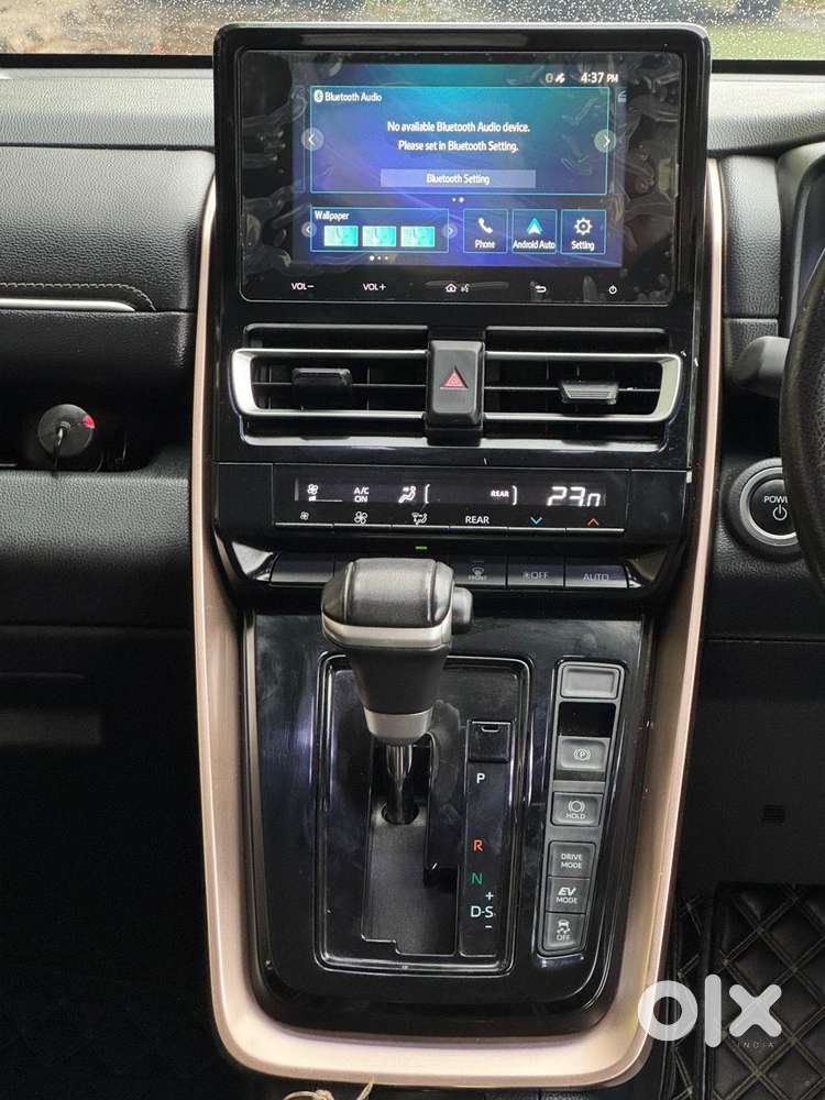 Maruti Suzuki Invicto Zeta Plus 7str, 2024, Petrol