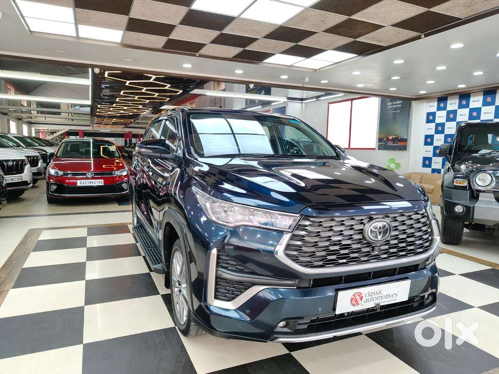 Toyota Innova Hycross 2.0 Zx Hybrid 7 Str, 2024, Petrol