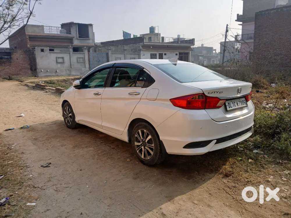Honda City 2017 Cng & Hybrids 112000 Km Driven