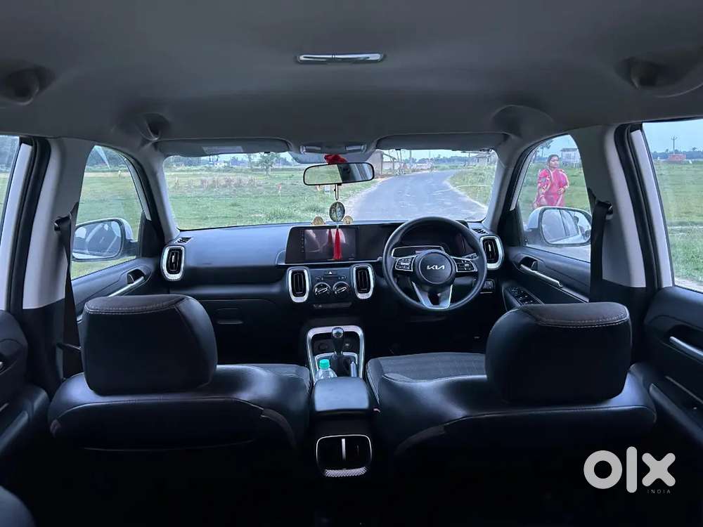 Kia Sonet 2022 Diesel 37000 Km Driven