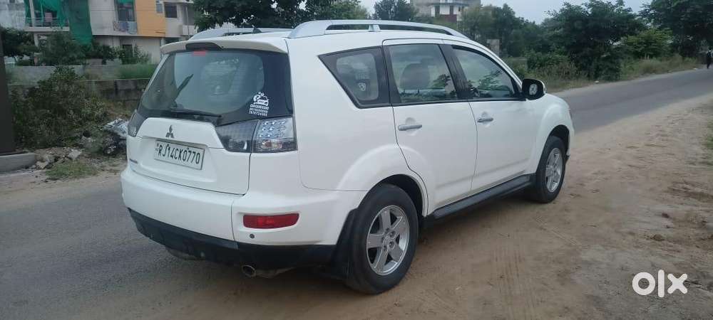 Mitsubishi Outlander 2.4 Cvt, 2010, Petrol