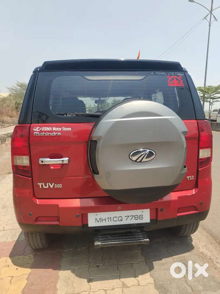 Mahindra Tuv 300 2018